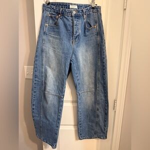 PARKE horseshoe barrel leg jeans